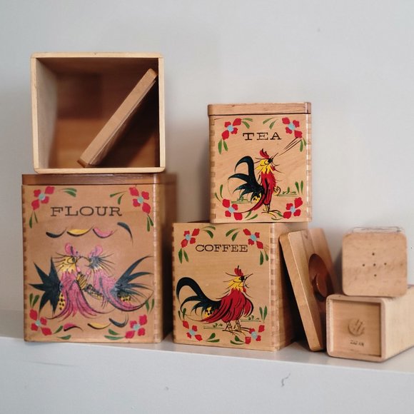 Vintage Chicken/Rooster Wooden Nesting Canister Set - Picture 4 of 9
